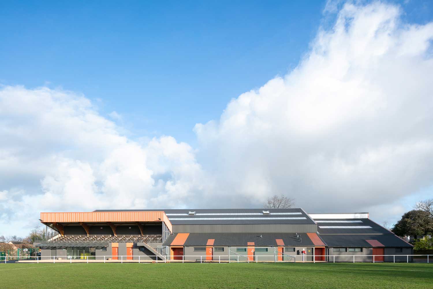 Salle omnisport Plonevez Porzay 11